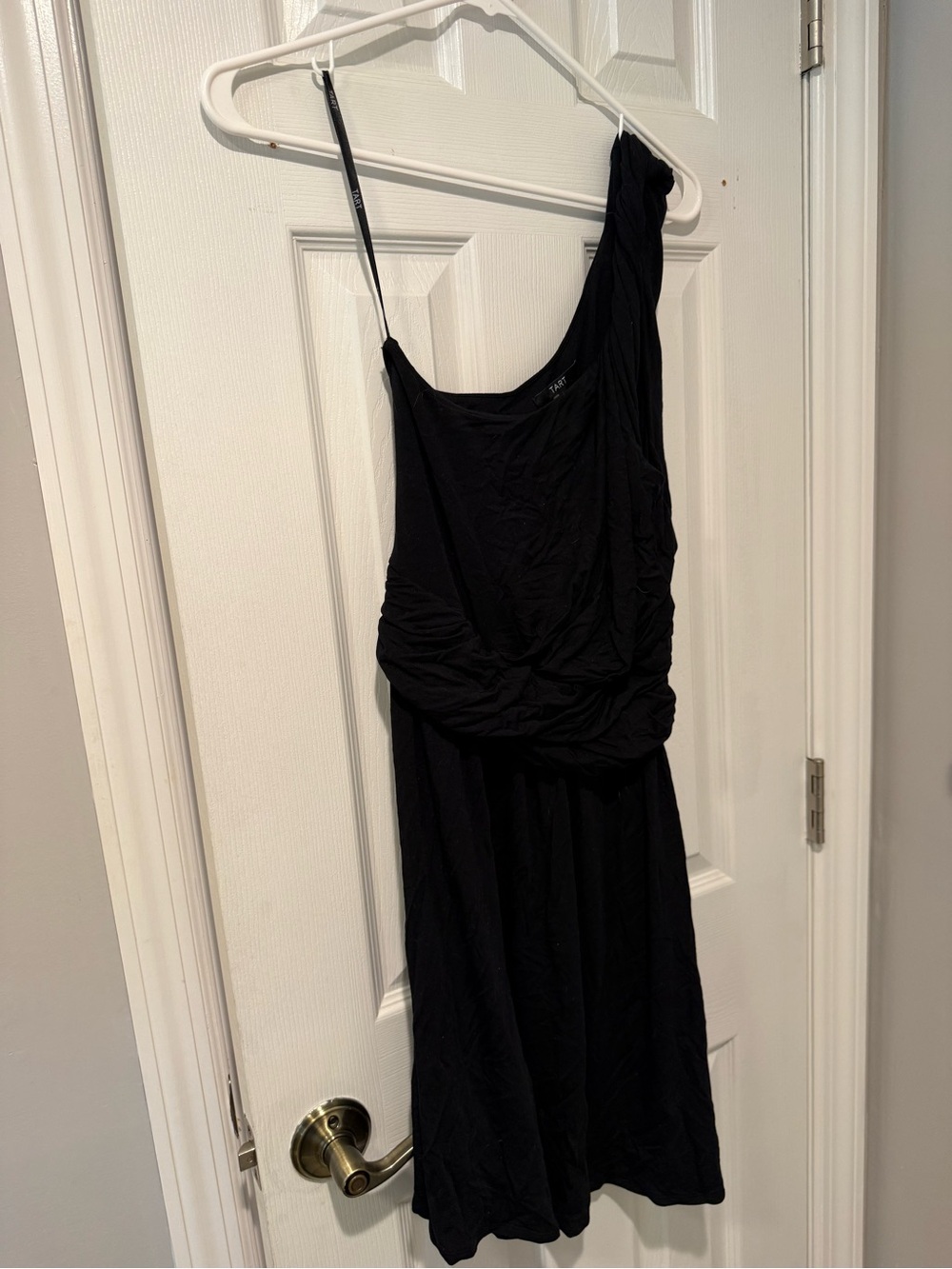 Tart One-Shoulder Black Dress